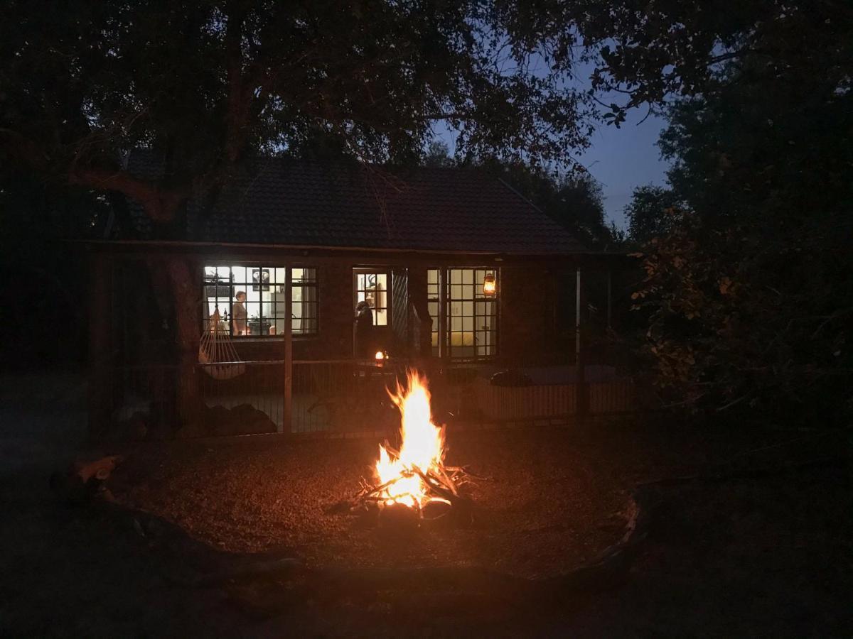 Hello Kruger Hideaway Cottage & Skilpad Studio Marloth Park Dış mekan fotoğraf
