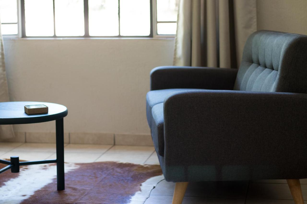 Hello Kruger Hideaway Cottage & Skilpad Studio Marloth Park Dış mekan fotoğraf